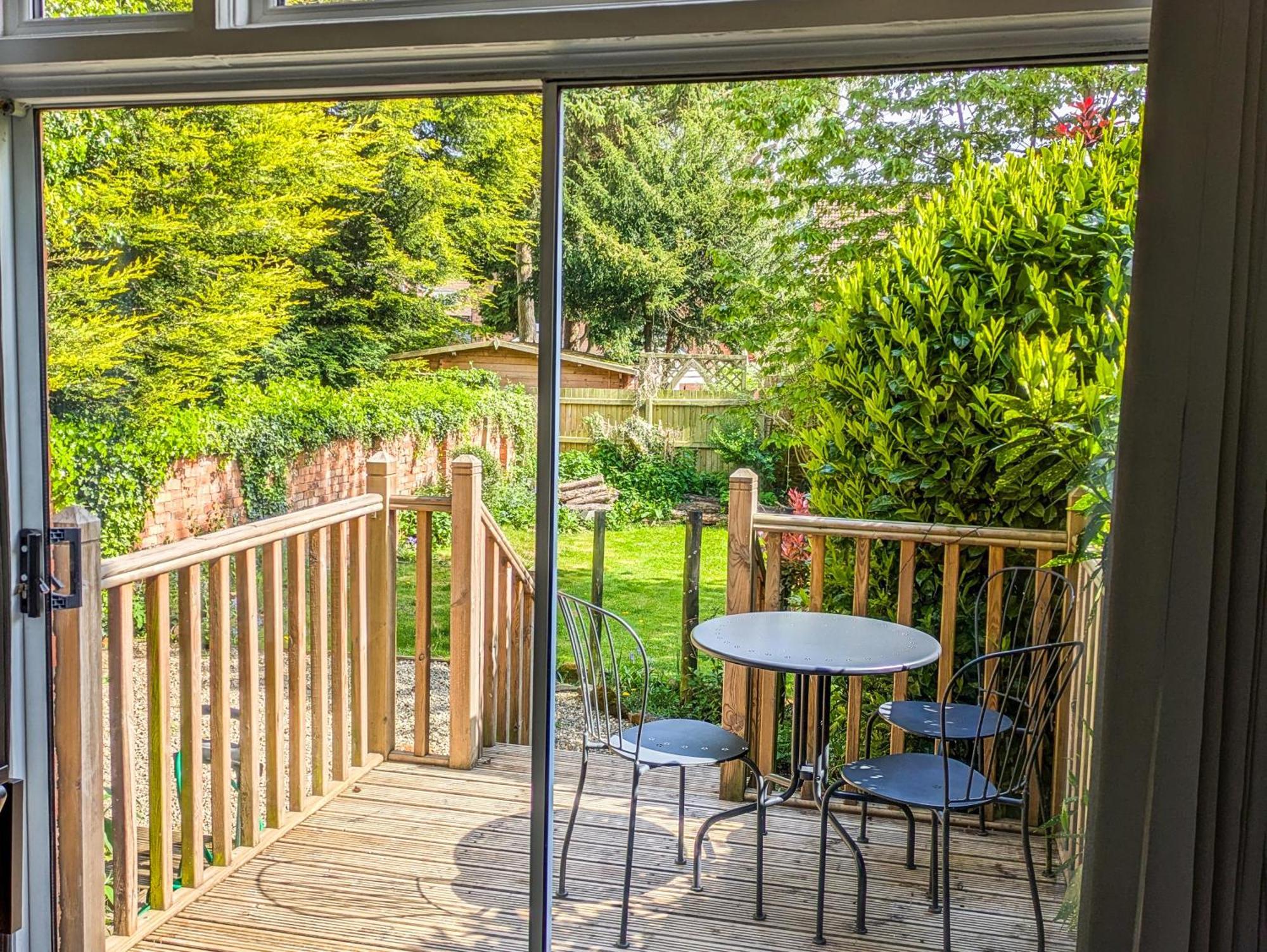 Ruby Delightful Suite Moseley Mews, Birmingham By Staystaycations Exterior photo